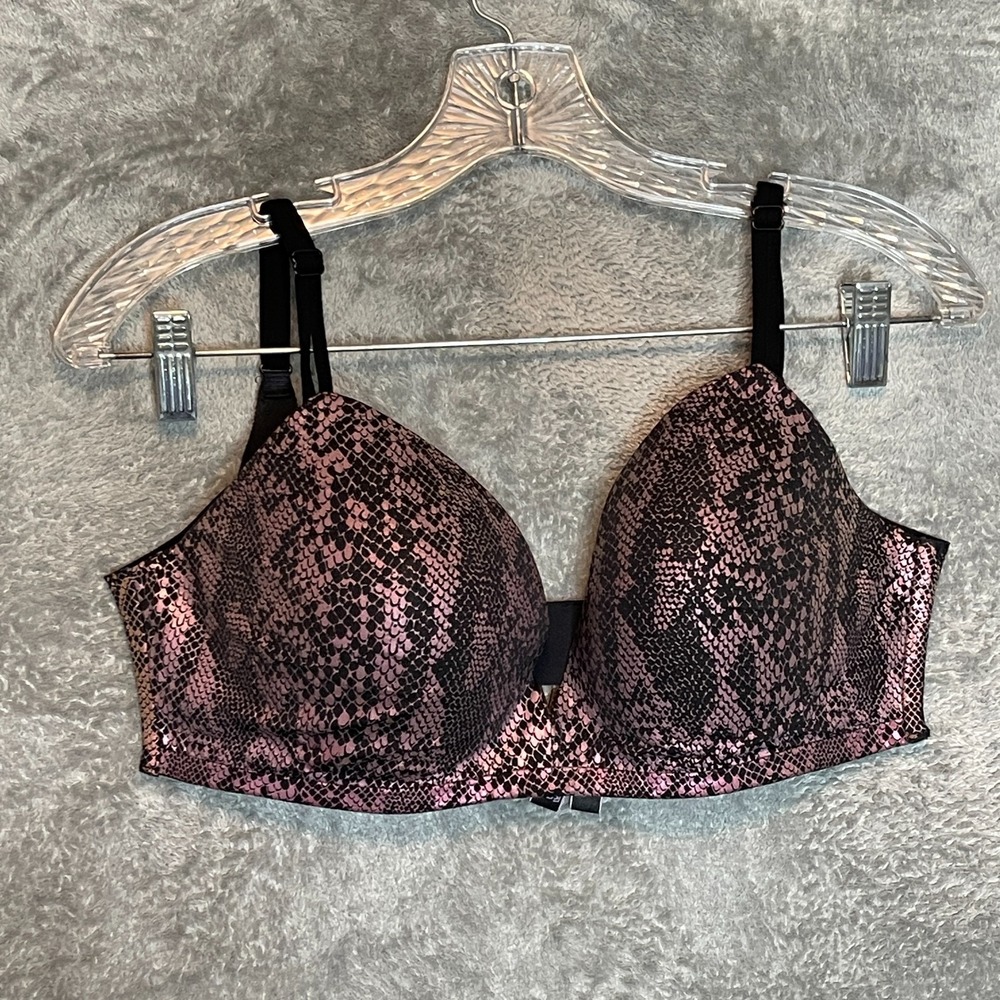Victoria Secret Womens Padded No Wire Bra 34DD Waxed Snakeskin Sexy Plunge